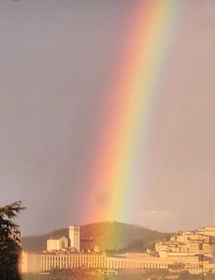 Le Dimore Arcangelo Maria Assisi Luaran gambar